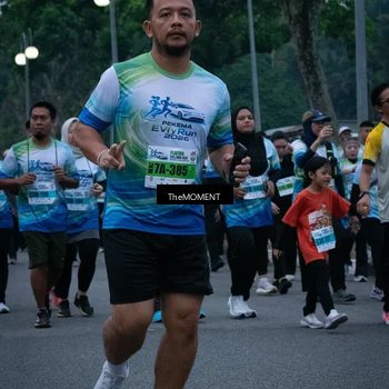 Runner Photo 7498237