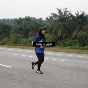 Runner Photo 7498313