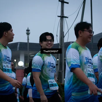 Runner Photo 7498378