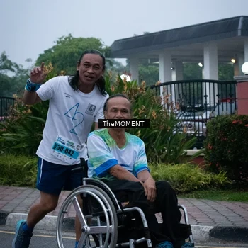 Runner Photo 7498404