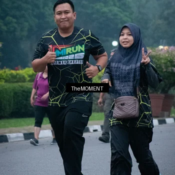 Runner Photo 7498411
