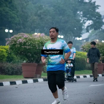Runner Photo 7498421