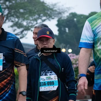Runner Photo 7498440