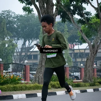 Runner Photo 7498462