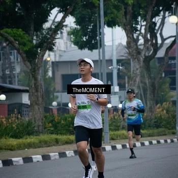 Runner Photo 7498466
