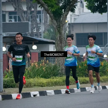 Runner Photo 7498469