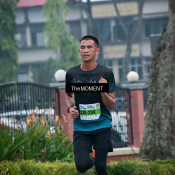 Runner Photo 7498471