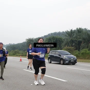 Runner Photo 7498474