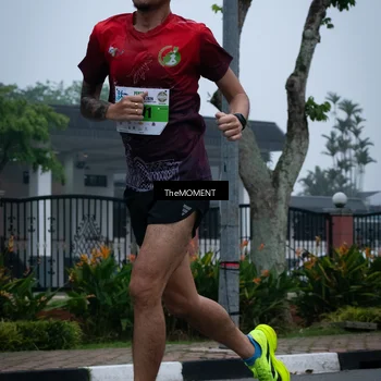 Runner Photo 7498484