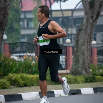 Runner Photo 7498487