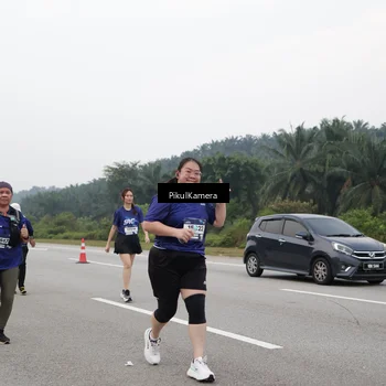 Runner Photo 7498488