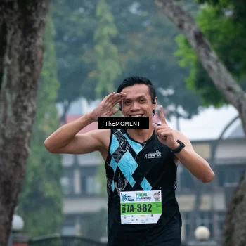 Runner Photo 7498490