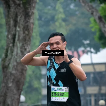 Runner Photo 7498491