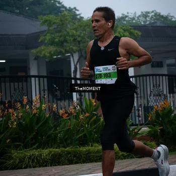 Runner Photo 7498496