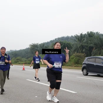 Runner Photo 7498499