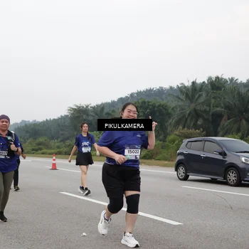 Runner Photo 7498500