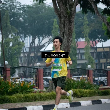 Runner Photo 7498523