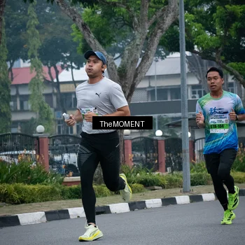 Runner Photo 7498531