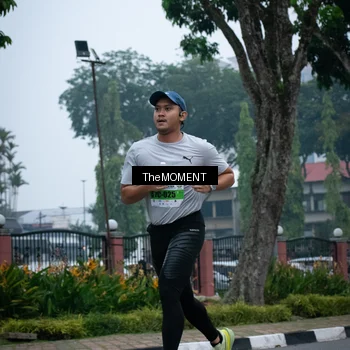 Runner Photo 7498538