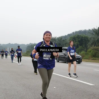 Runner Photo 7498558