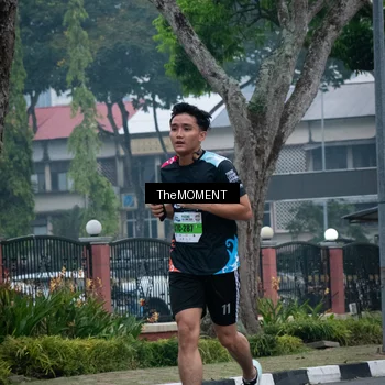 Runner Photo 7498571
