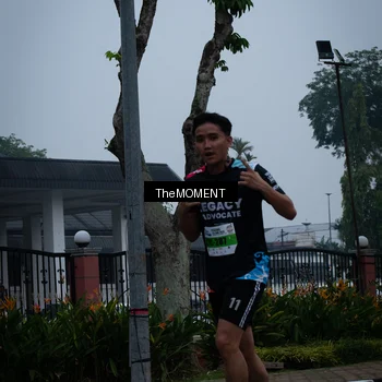Runner Photo 7498572