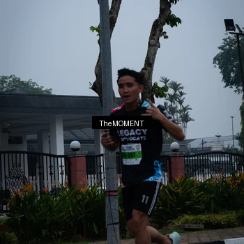 Runner Photo 7498575