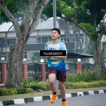Runner Photo 7498585