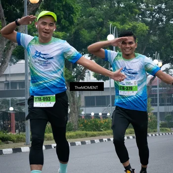 Runner Photo 7498599