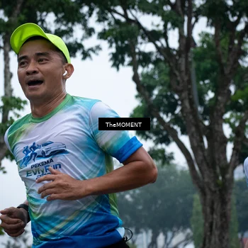 Runner Photo 7498604