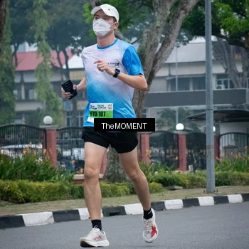 Runner Photo 7498619