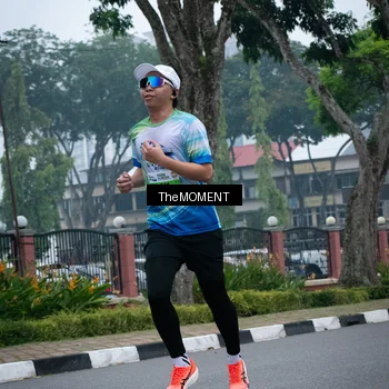 Runner Photo 7498629