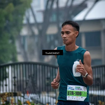Runner Photo 7498642