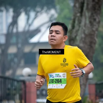 Runner Photo 7498665