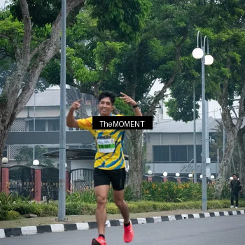 Runner Photo 7498670