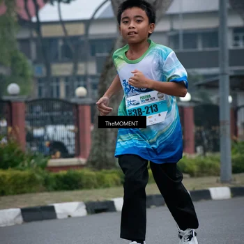 Runner Photo 7498672