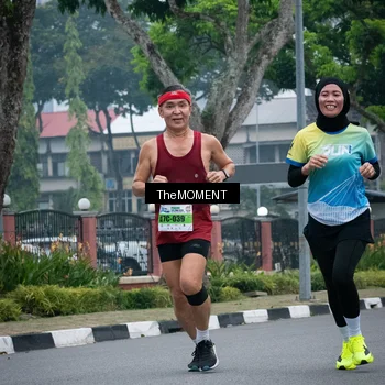 Runner Photo 7498713