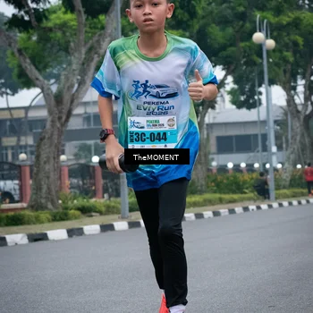 Runner Photo 7498715