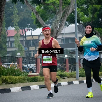 Runner Photo 7498718