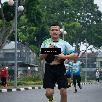 Runner Photo 7498739