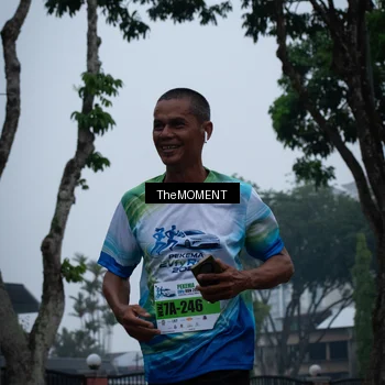 Runner Photo 7498753