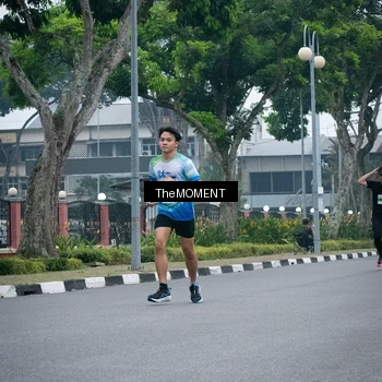 Runner Photo 7498760