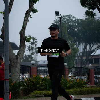 Runner Photo 7498762