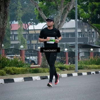 Runner Photo 7498765