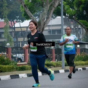 Runner Photo 7498778