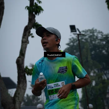 Runner Photo 7498796