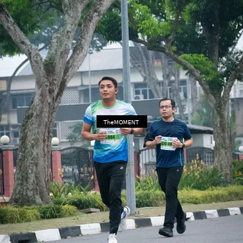 Runner Photo 7498798