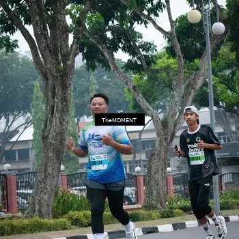Runner Photo 7498805