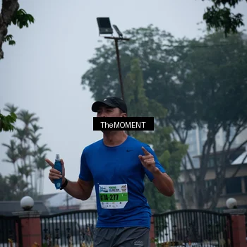 Runner Photo 7498811