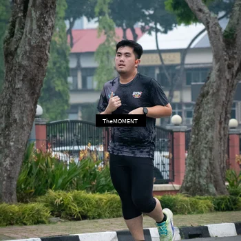 Runner Photo 7498856